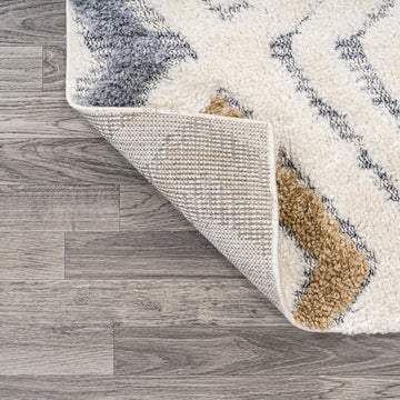 Amira Diamond Tribal High-low Area Rug